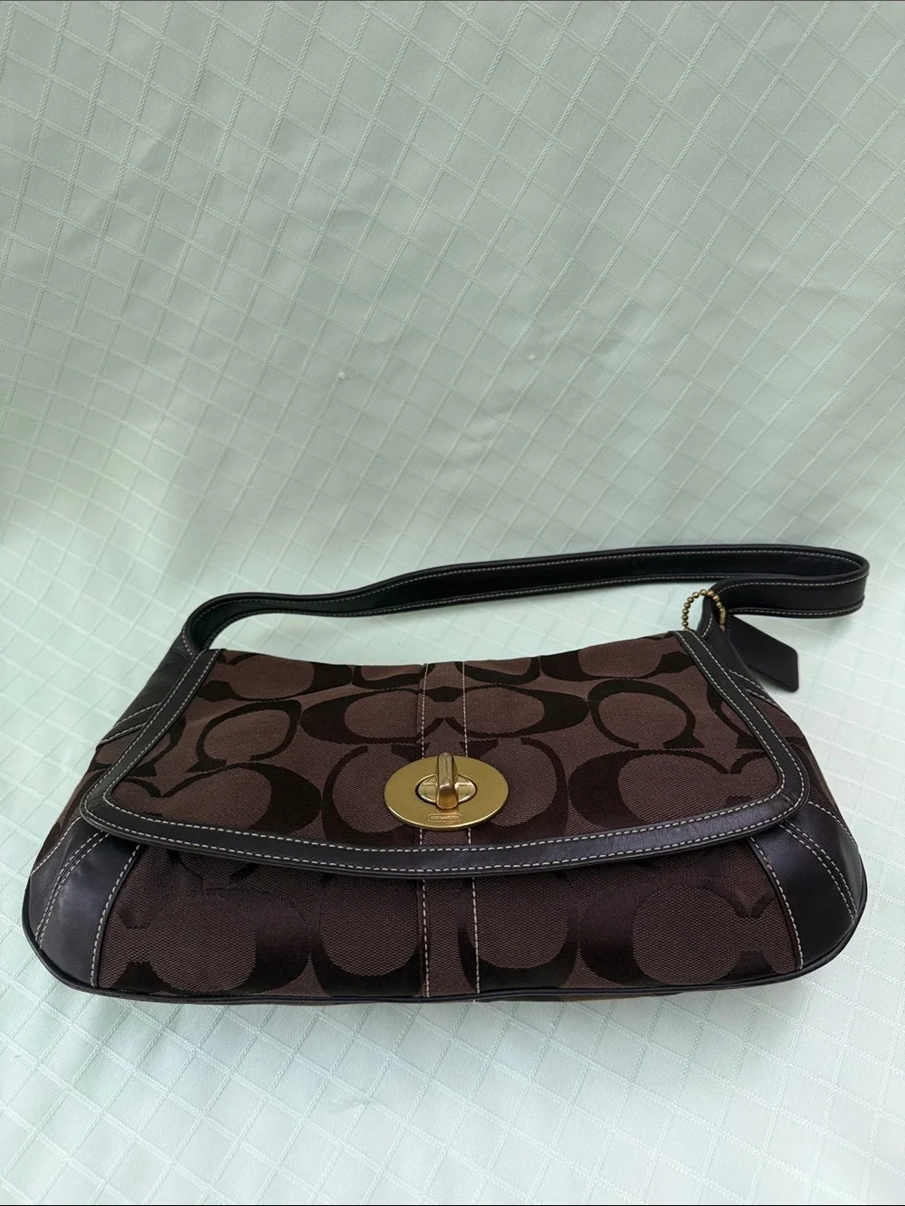 Vintage Y2K SoHo Coach Dark Brown Canvas Turnlock Shoulder Bag with Dust Bag